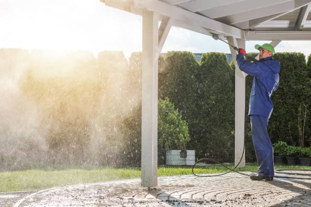 Best Pool Deck Cleaning  in Glen Head, NY